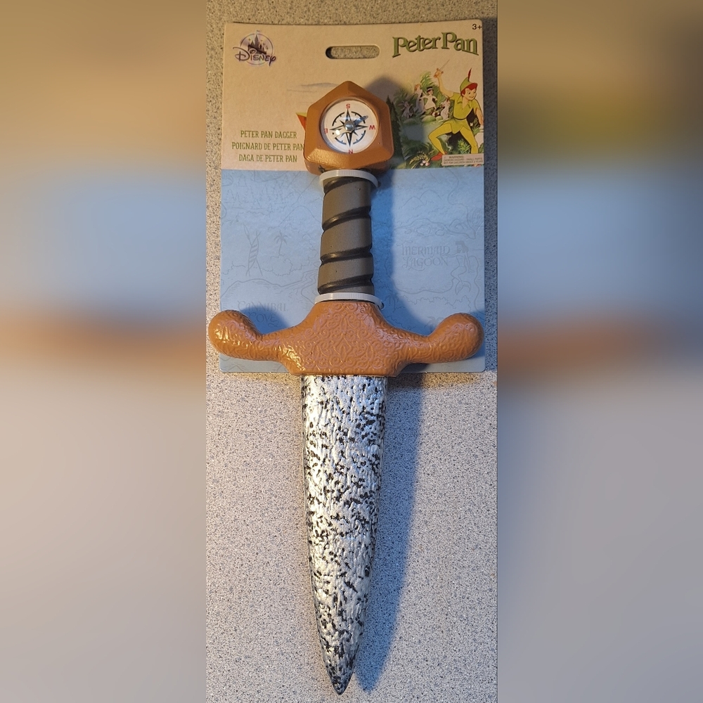 Disney Peter Pan Dagger Toy NWT 4Q24455032846490555
